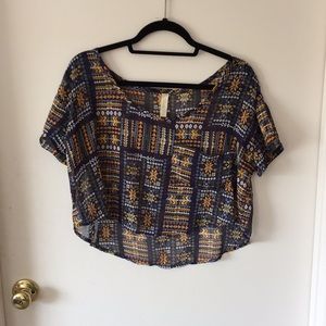 Printed cropped tee